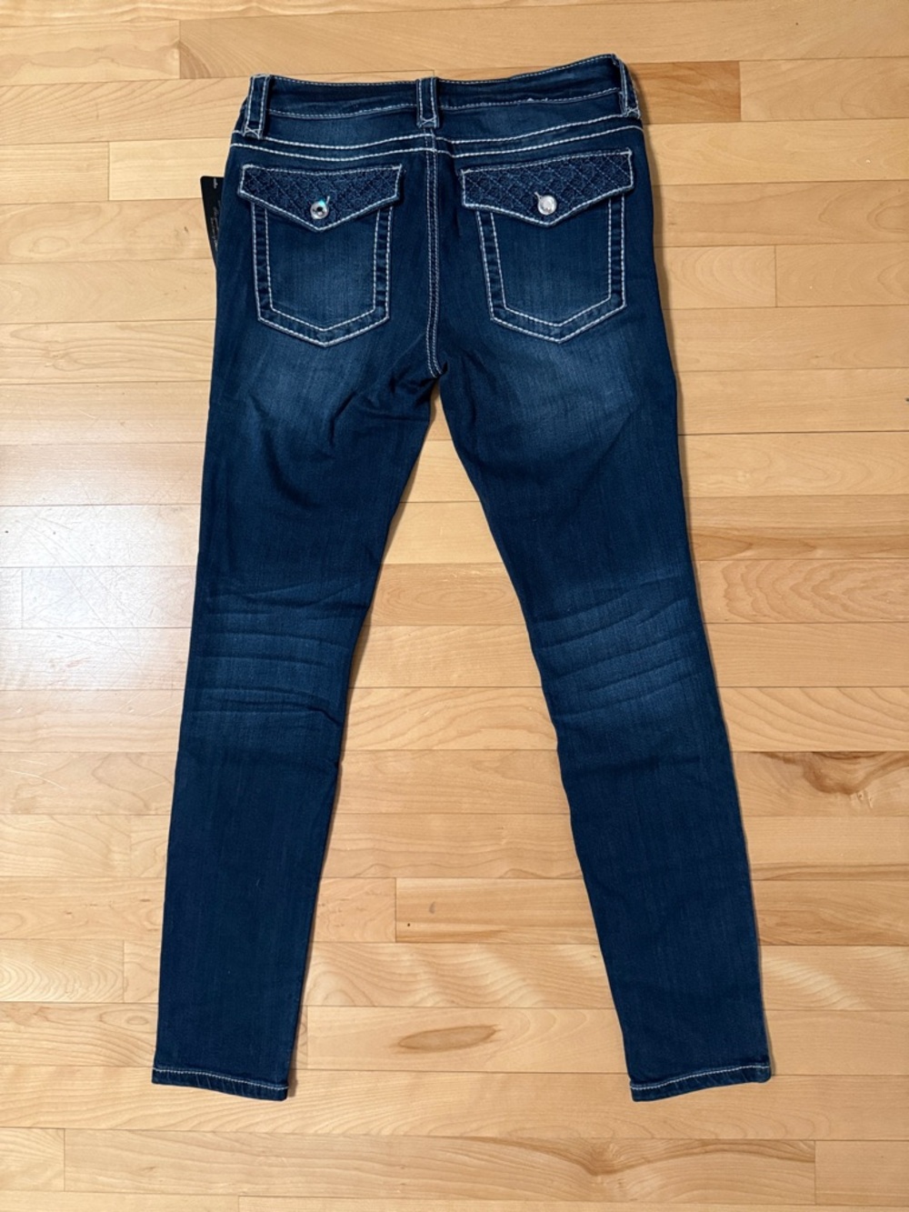 bebe Dark Blue Skinny Jeans gem details - Picture 3 of 5